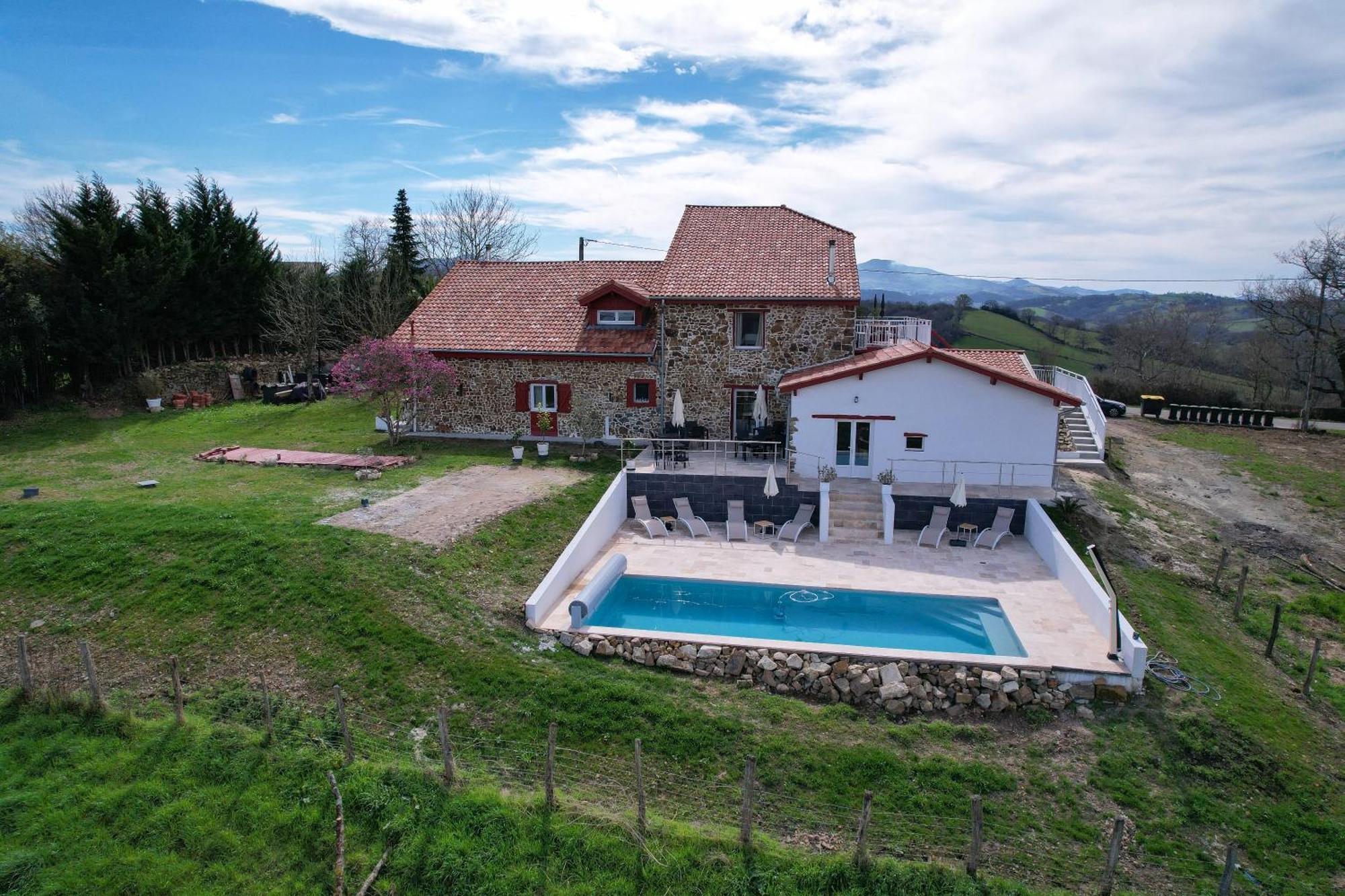 La Bastide-Clairence Bed & Breakfast Perbos 1556 المظهر الخارجي الصورة