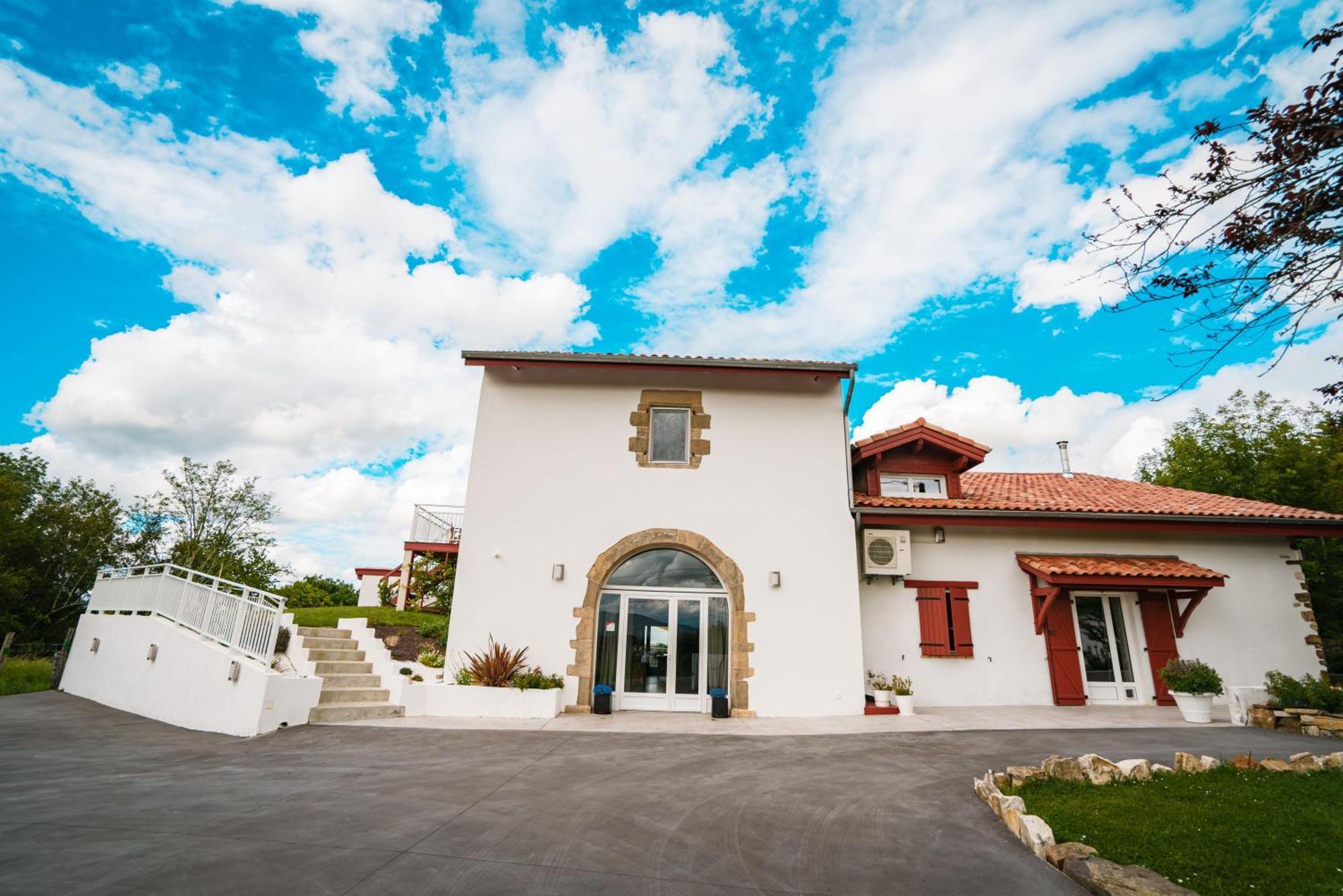 La Bastide-Clairence Bed & Breakfast Perbos 1556 المظهر الخارجي الصورة