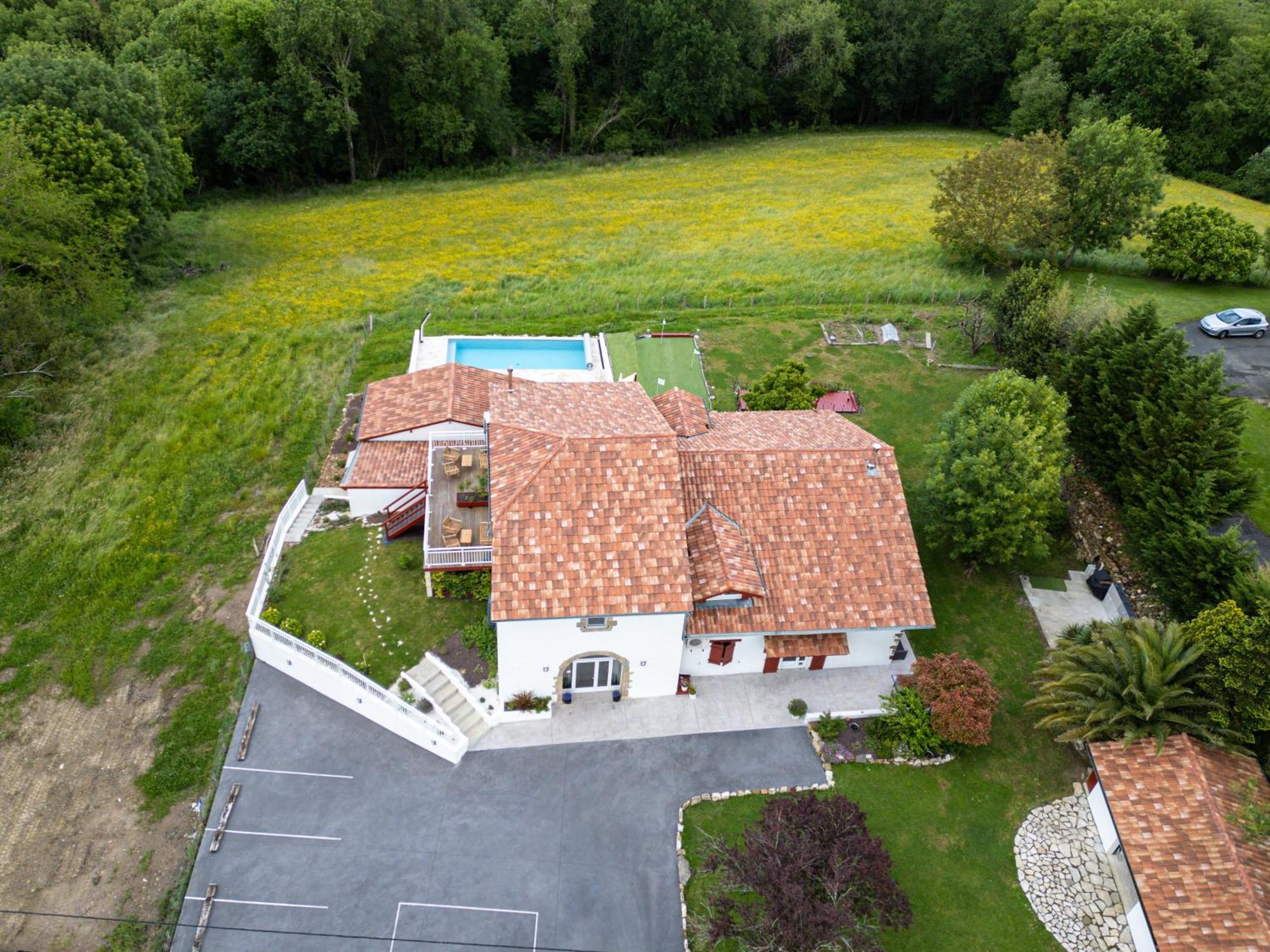 La Bastide-Clairence Bed & Breakfast Perbos 1556 المظهر الخارجي الصورة